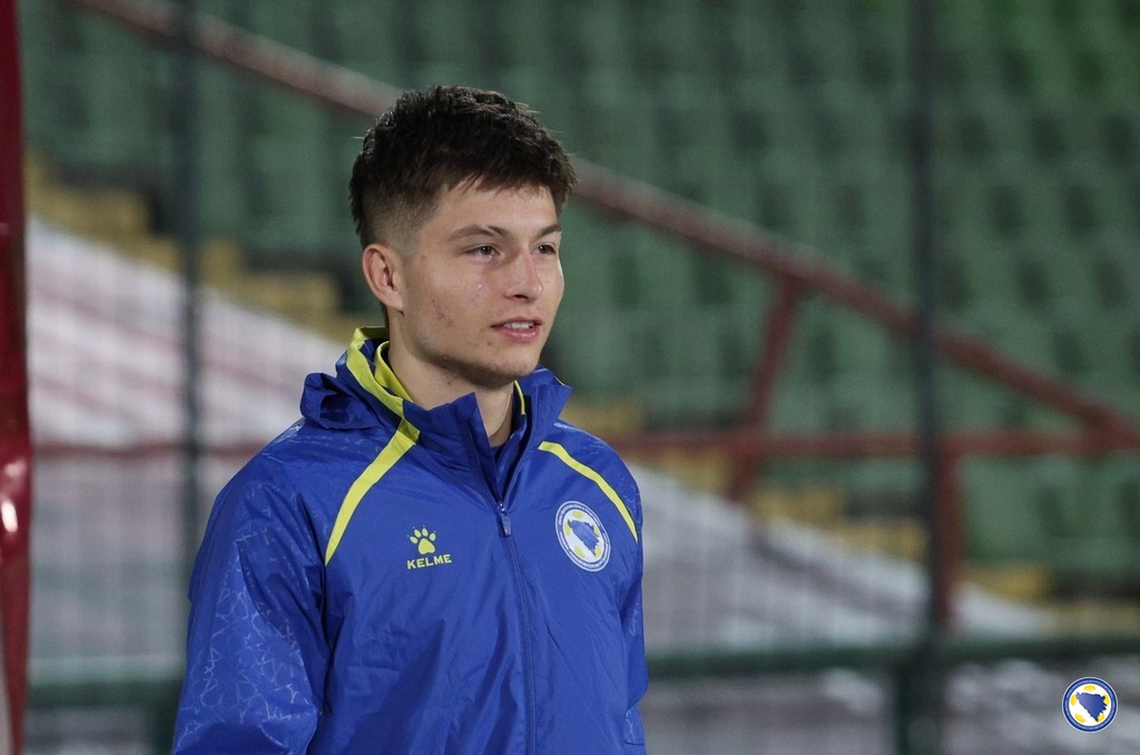 Bajraktarević pokrenuo talas: 'Američki' Zmajevi kucaju na vrata BiH!